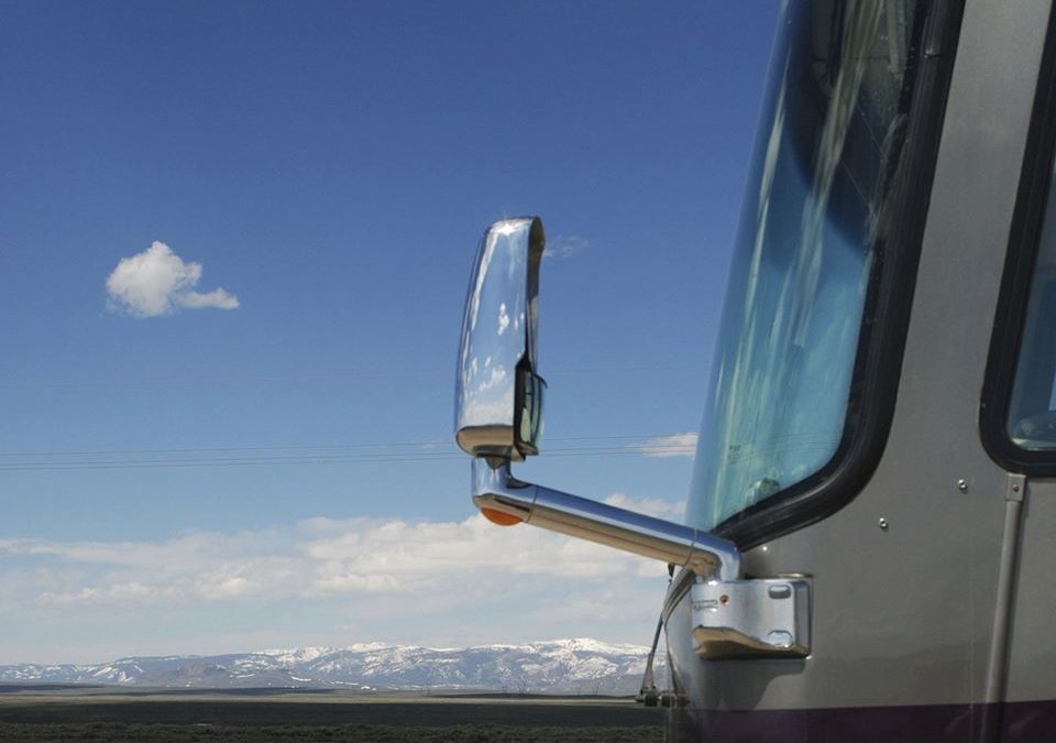 What technology to look for in a windshield when buying an RV or commercial vehicle